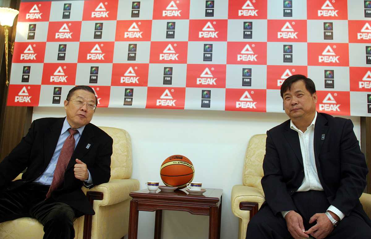 晶体和非晶体单晶和多晶的本质区别是什么？