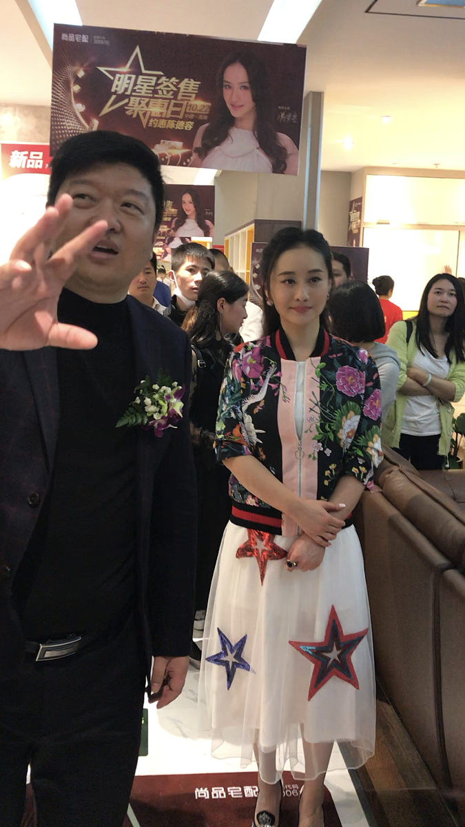 田海蓉：从杂技演员到影后富婆，坚强乐观的传奇人生