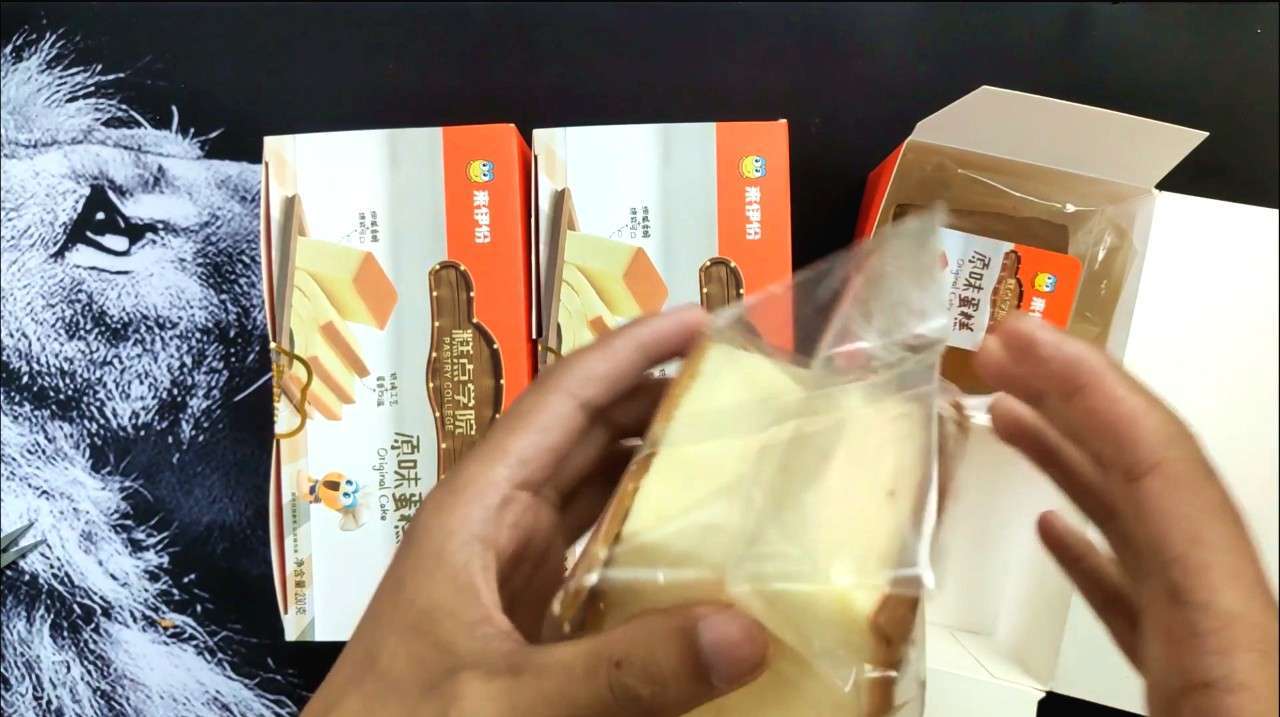 20元买了3大盒蛋糕,软绵可口,比蛋糕店里的好吃多了