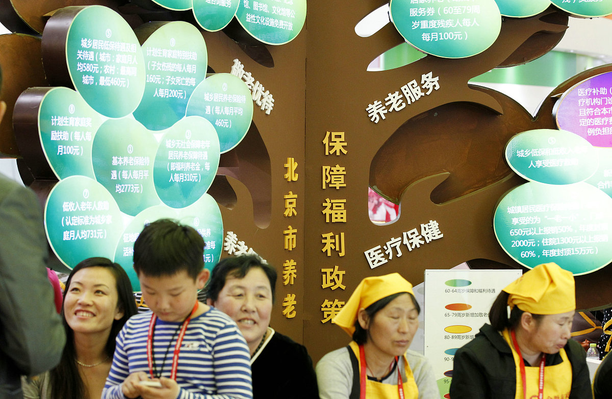 母爱如海：为我剥螃蟹的母亲