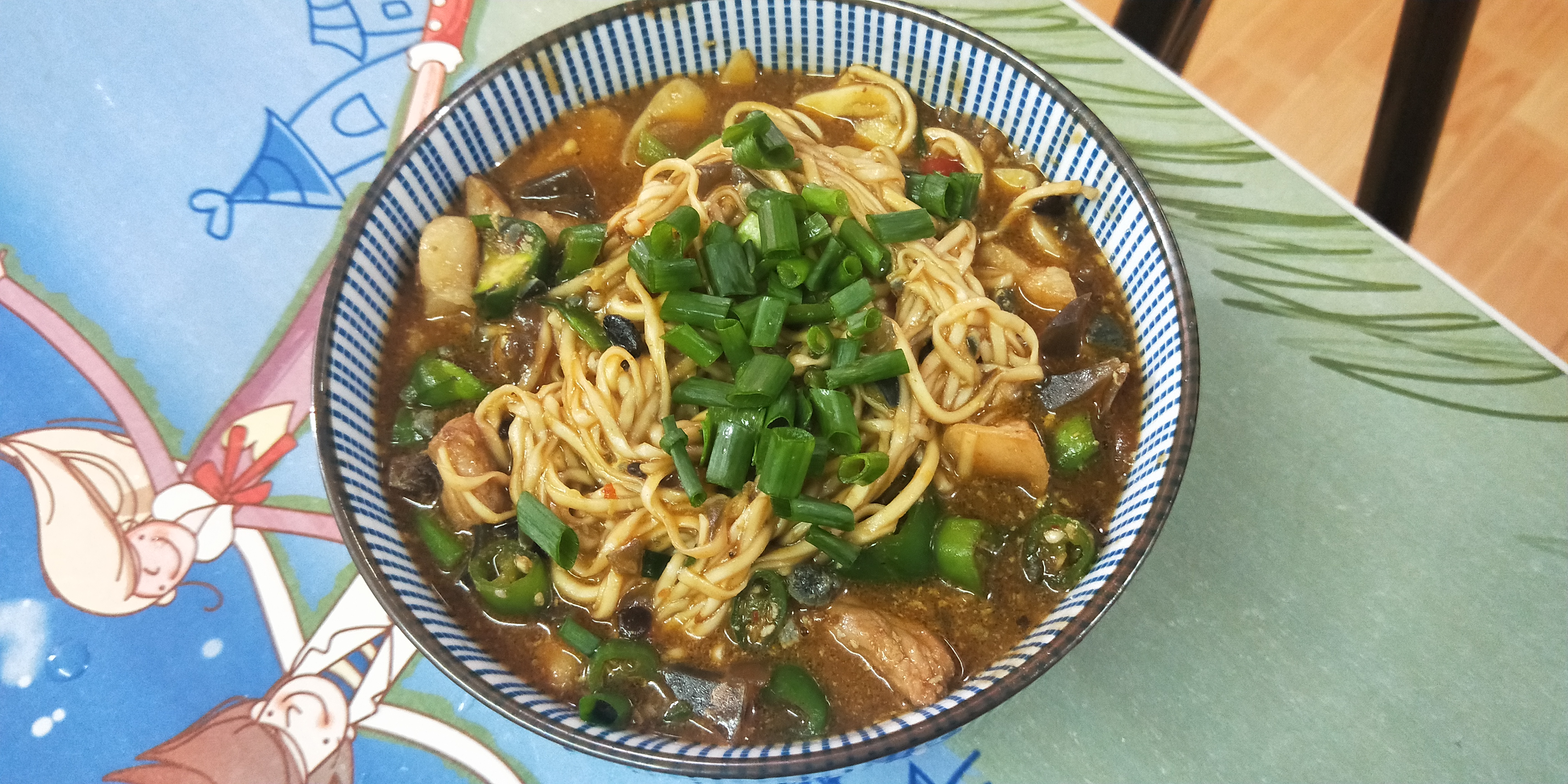家常拌面新吃法,美味可口,比饭馆的牛肉面还好吃