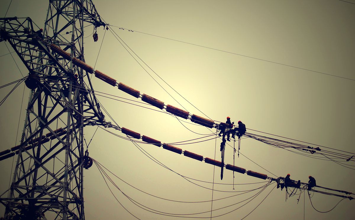 上海电力工业学校电气工程及其自动化专业介绍 - 就业前景好，学技能更实用