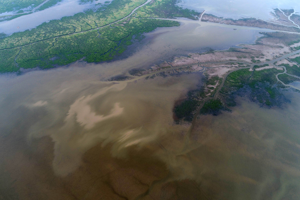 南水北调工程：缓解水资源短缺，促进区域发展