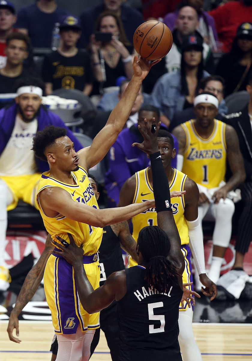 对比一下今年湖人队和快船队的进攻和防守数据