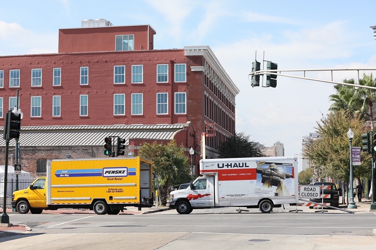 地方的英文翻译：place 还是 location？