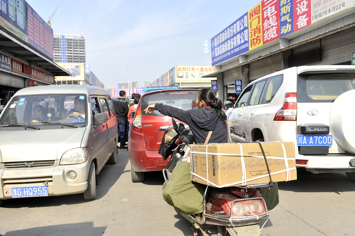 国庆节前安全大检查：翔达货运车辆检查记录不完整，存在安全隐患