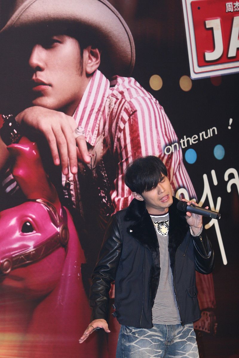 周杰伦有多富最近的演唱会在哪里几个小孩最出名的歌