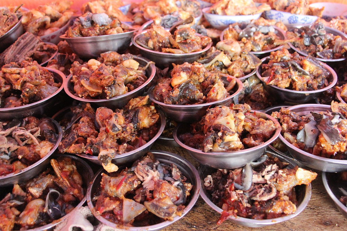 赞不绝口的意思