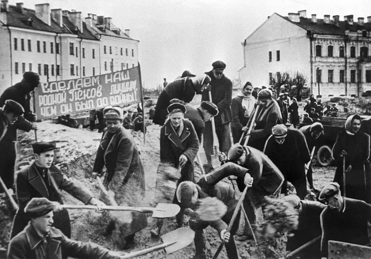 俄罗斯历史上的争议事件：回顾与反思