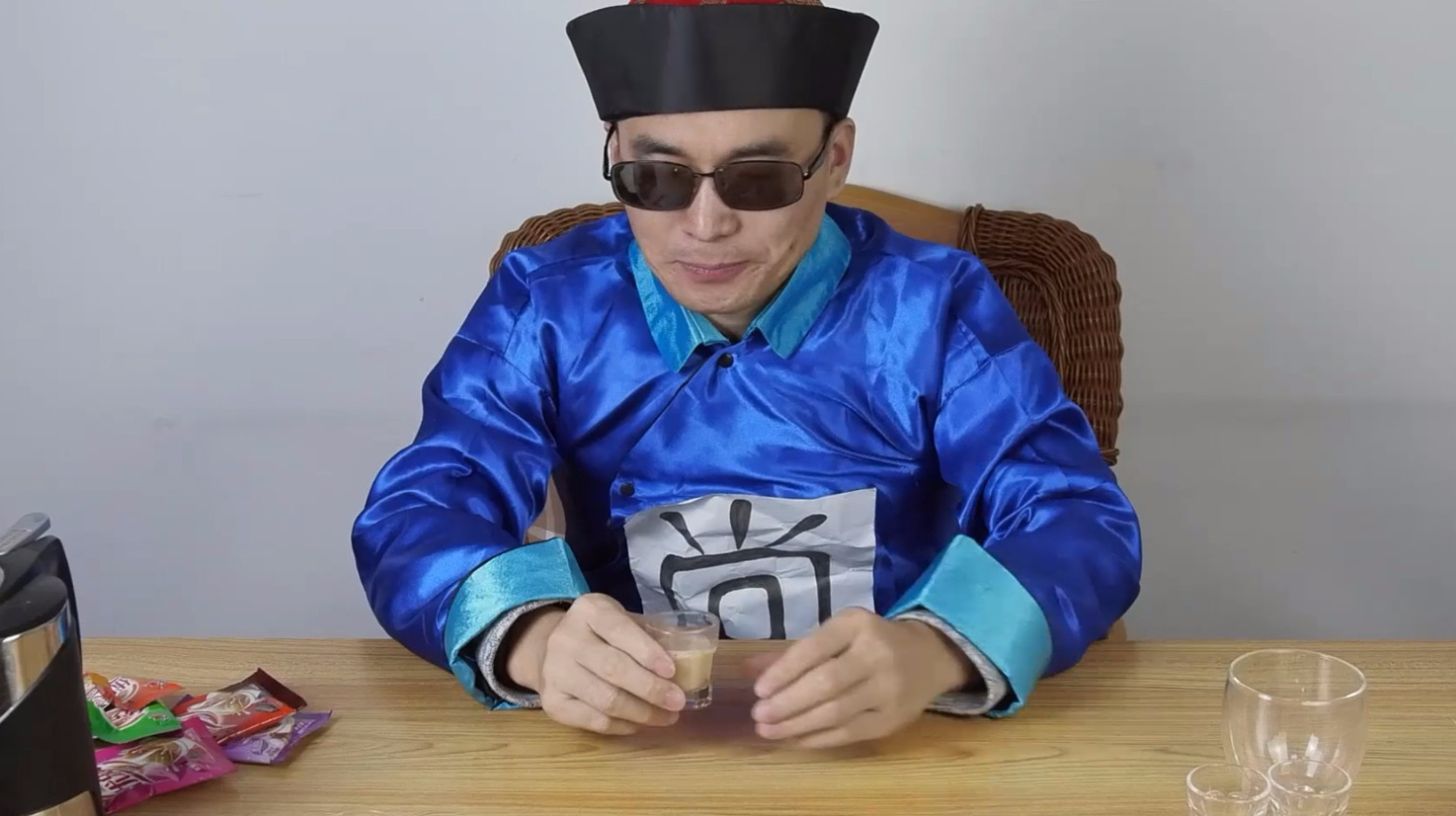 奶茶混合喝是什么味道呢?