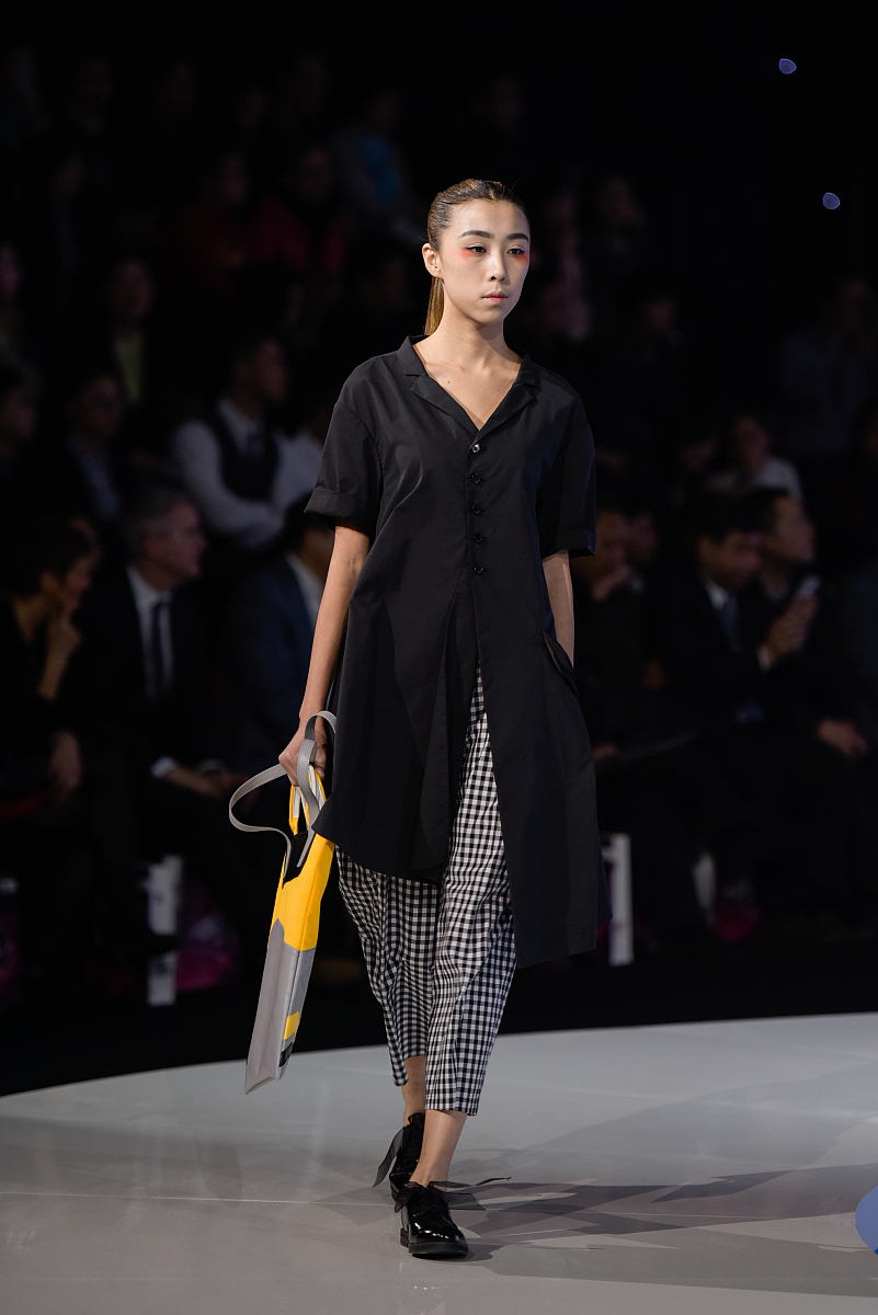 广州市公用事业技师学院服装制作与营销专业：招生条件、就业前景及发展方向