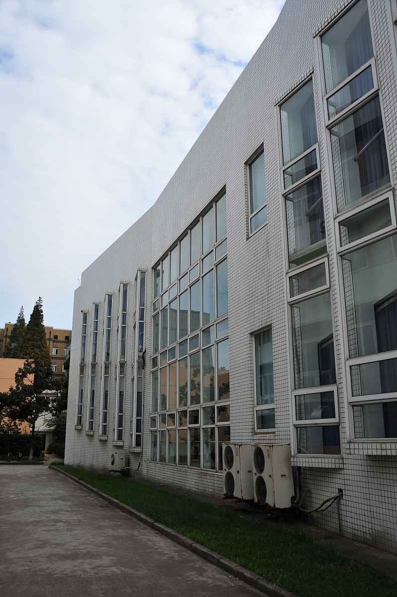 ***_***2011年10月12日,上海同济大学,四平路校区.+++_+++上海,同济大