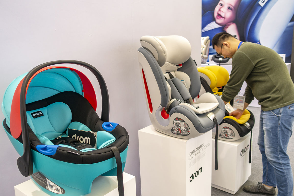儿童车载玩具推荐：Fisher-Price、VTech、Skip Hop等品牌案例