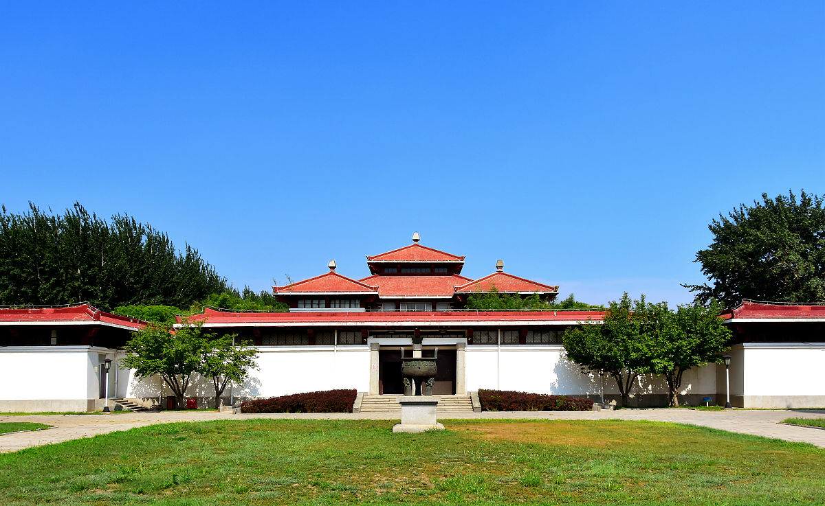 以历史学习的益处：如何从过去中学习和成长？为题写一篇1200字文章