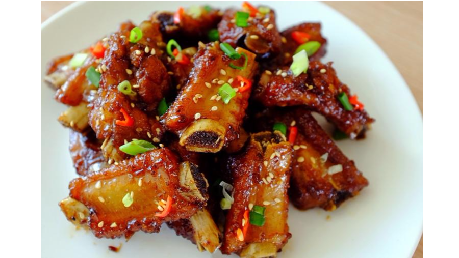  想吃糖醋排骨不用去饭店了 在家简单几步做出来 比饭店还好吃