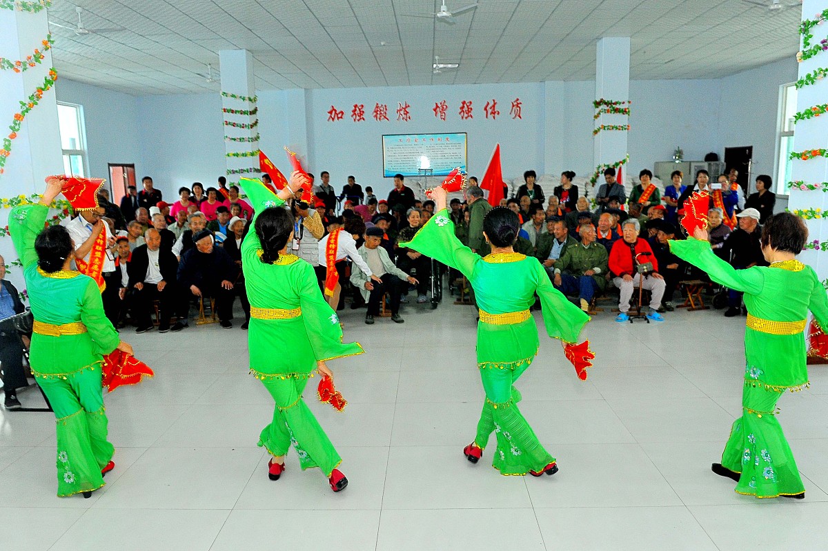 手术后我依然坚守公益梦想：参与'中国青年大熊猫守护计划'，获颁志愿者证书