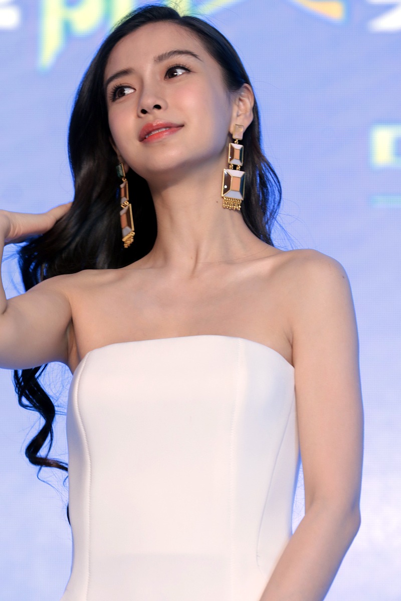 2016年5月15日讯,上海,明星夫妻出席代言活动.***_***angelababy
