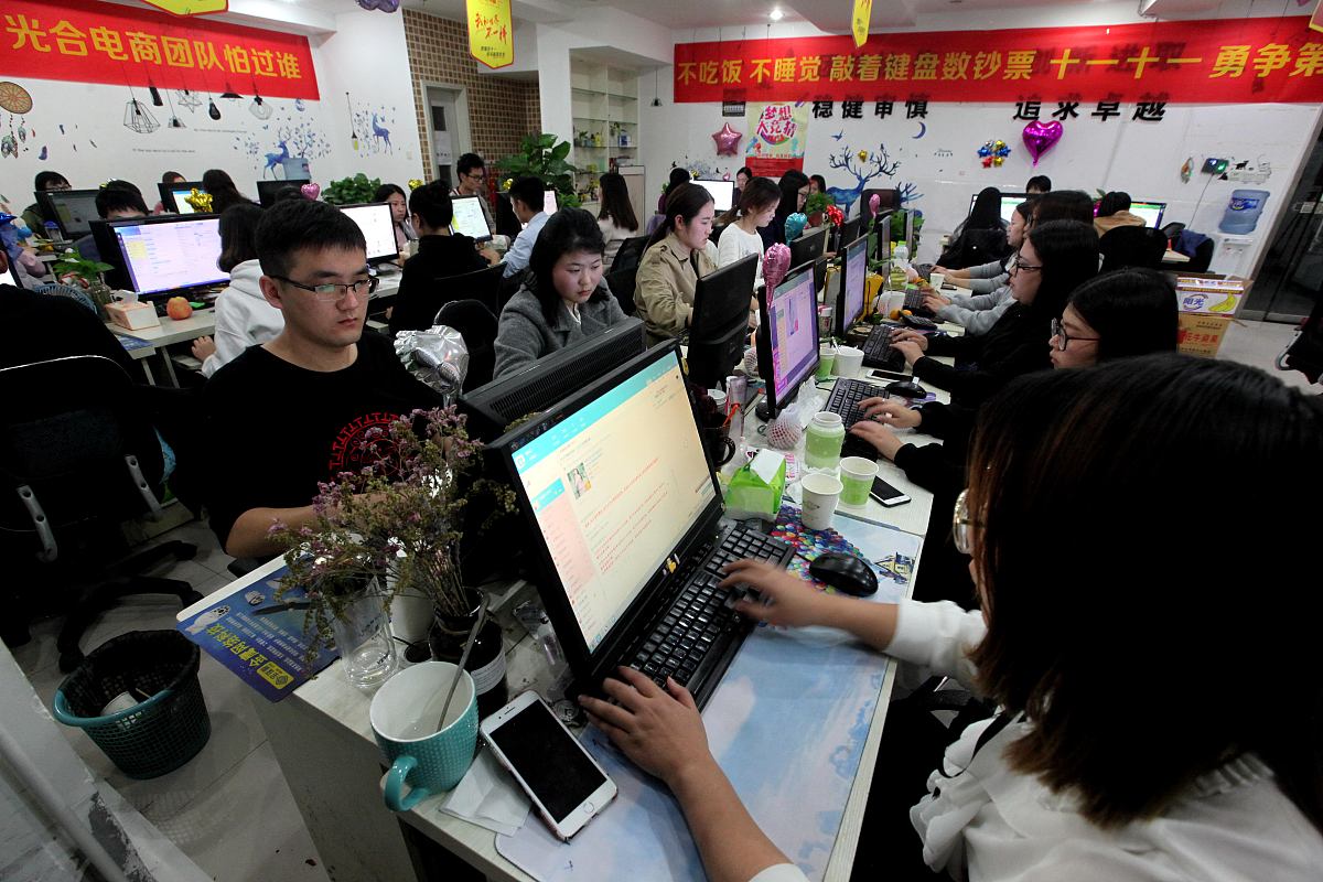 贵阳电脑学校：初中毕业生的选择？优势、劣势及建议