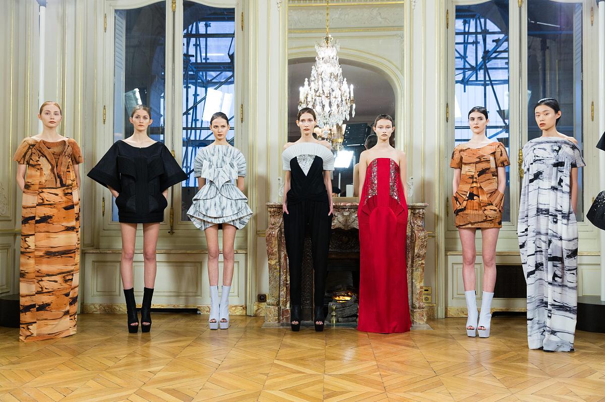 research questions about The Sustainable Side of Digital Fashion and its Impact on Chinese Consumers