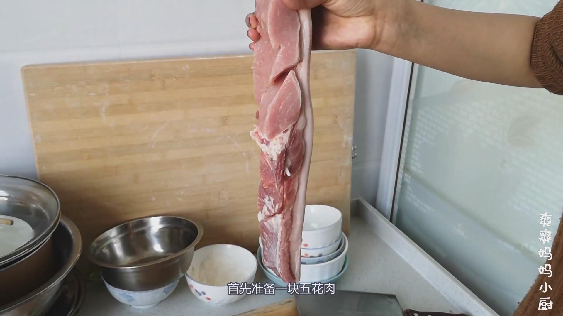 自己亲手做的米粉做出来的米粉肉就是好吃,一碗根本就不够吃啊
