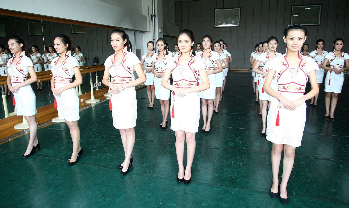 河池市卫生学校美容美体专业前景好不好