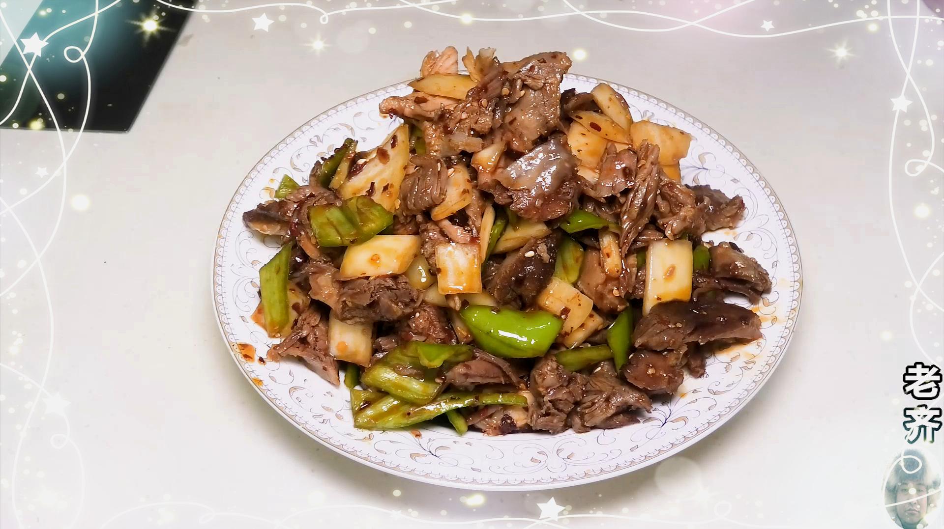 [图]凉拌拆骨肉的家常做法,香辣不腻,老齐美食视频