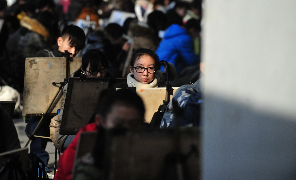 2020年山东工艺美术学院附属中等美术学校招生简章及招生专业