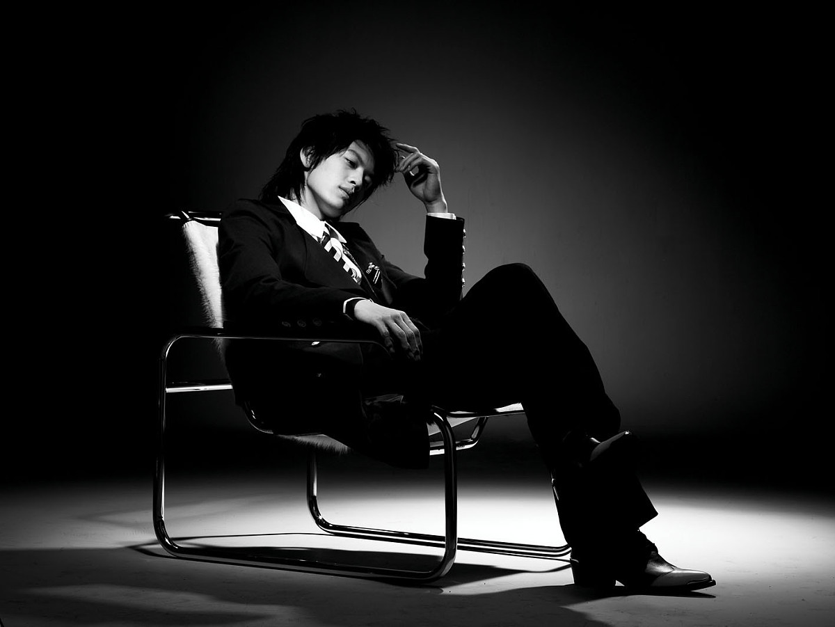2006年7月19日,有七彩旋风之称的韩国超级小天王se7en登陆华语歌坛第