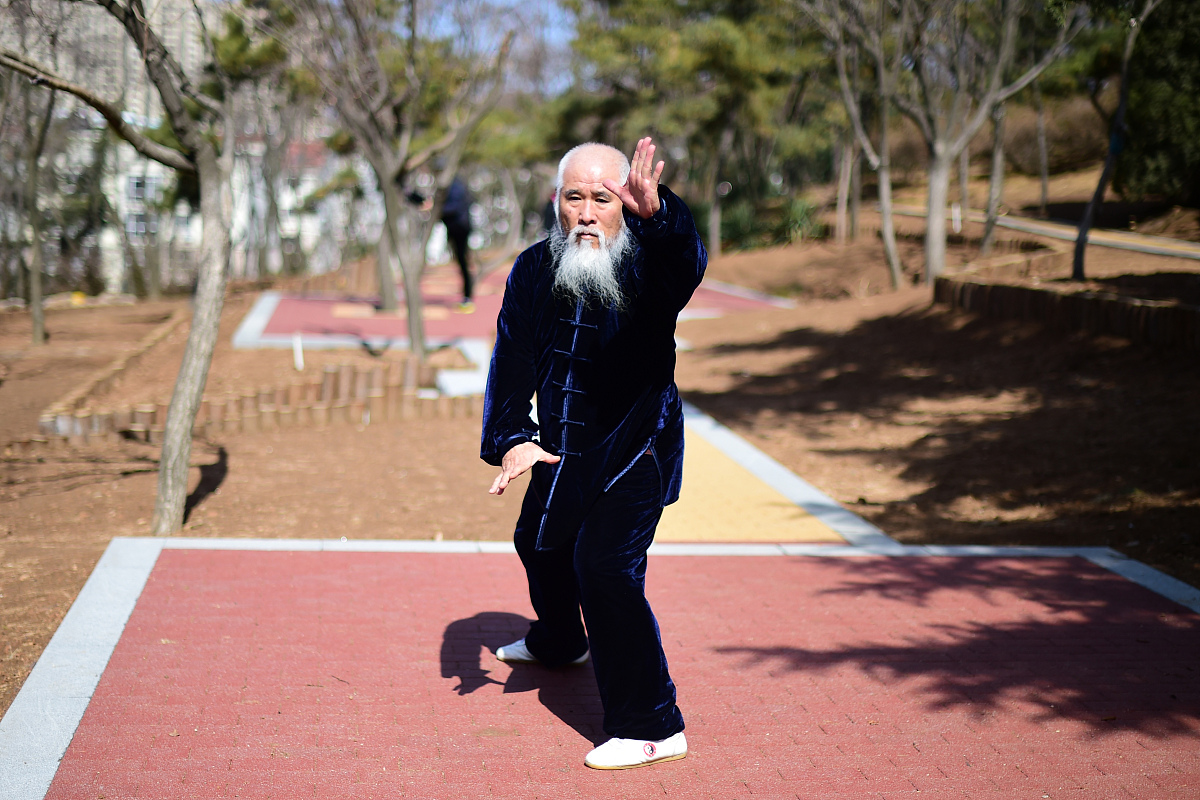 ***_***2018年3月5日,青岛,第一次见到高老爷子的时候,老人家正在山东