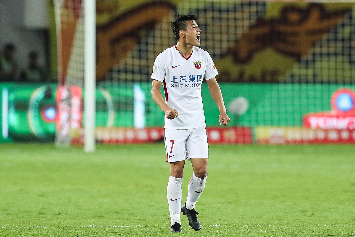 2018中超第28轮:广州恒大淘宝4-5上海上港