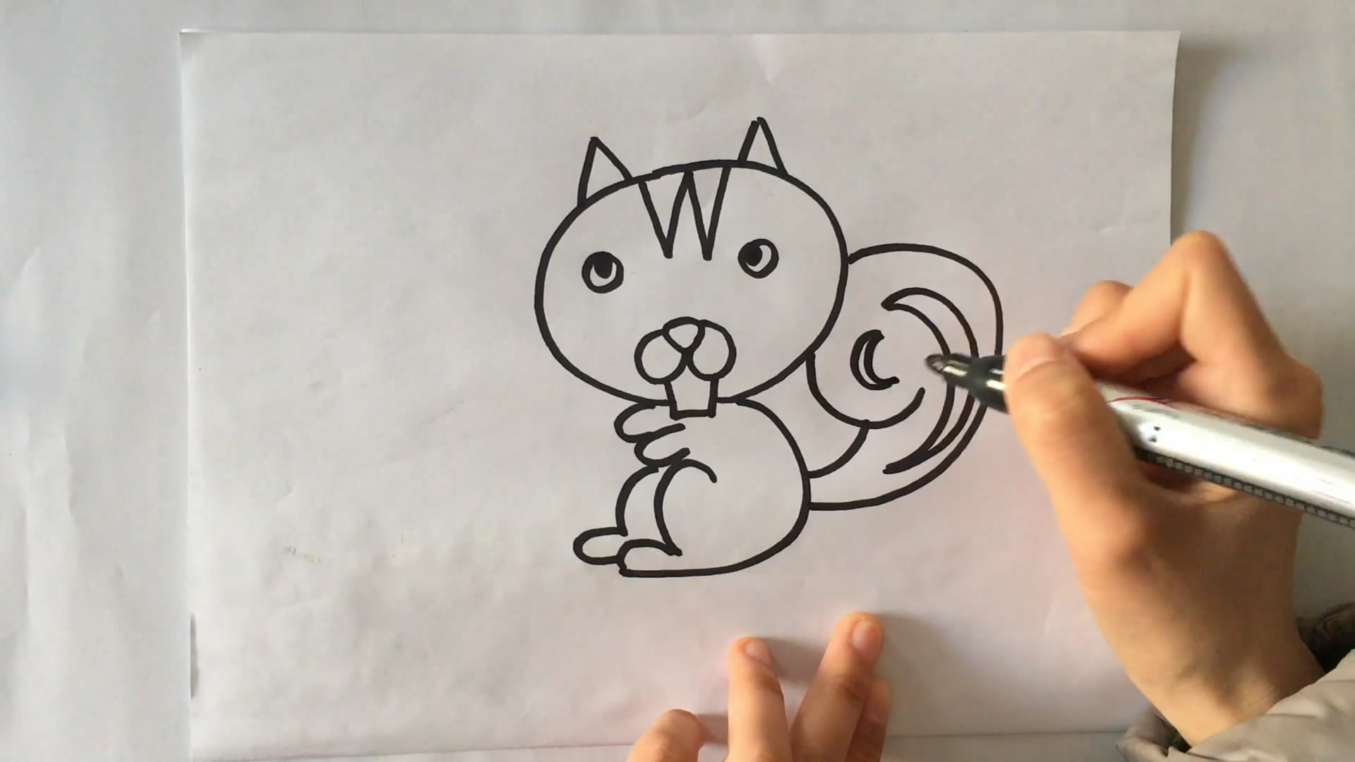七彩小画家:儿童简笔画1分钟画一只小动物,儿童绘画其实很简单