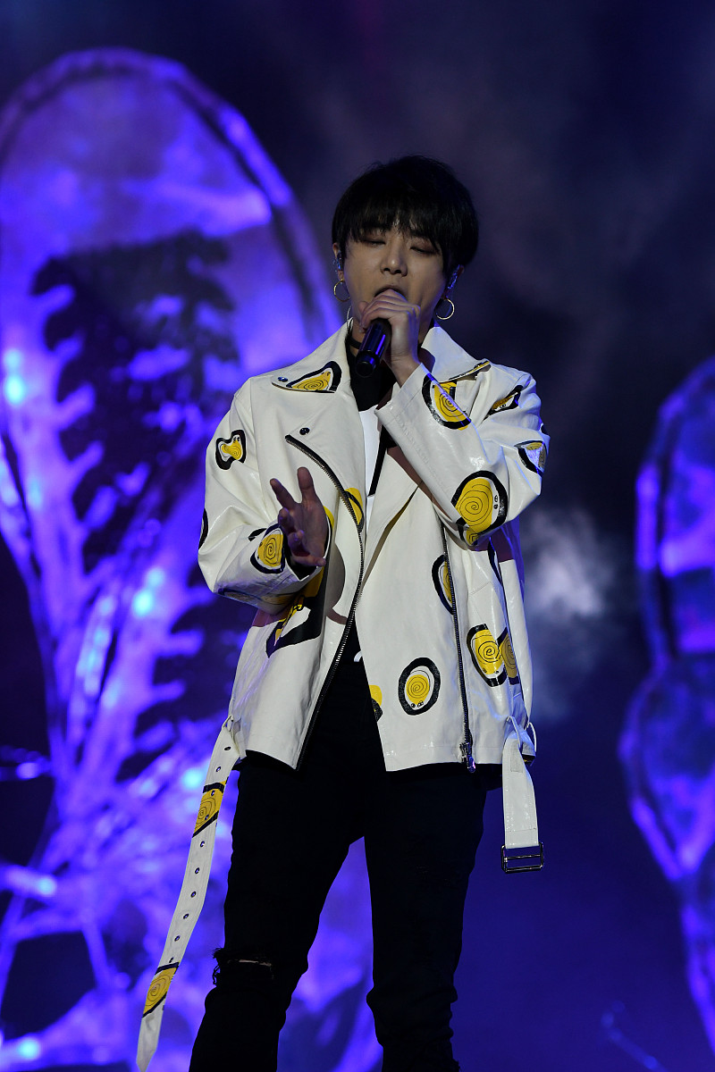 2017年4月22日,上海,b.i.g泛娱乐嘉年华.***_***华晨宇