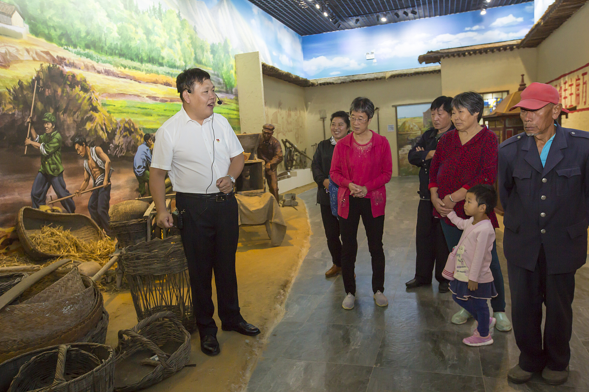 世年是什么意思_词语世年的意思