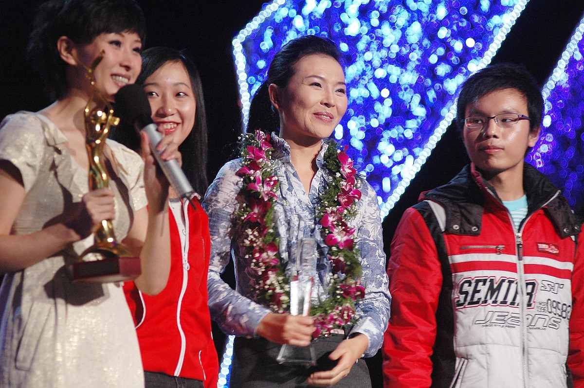 中学生党建主题读书会方案：青春梦想，奋斗成才