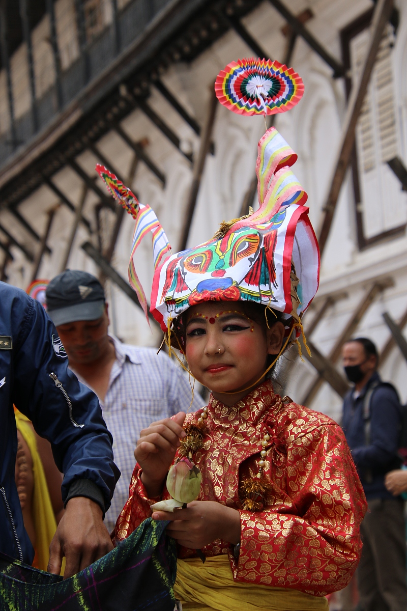 ***_***当地时间2018年8月27日,尼泊尔加德满都,"神牛节"是尼泊尔最为