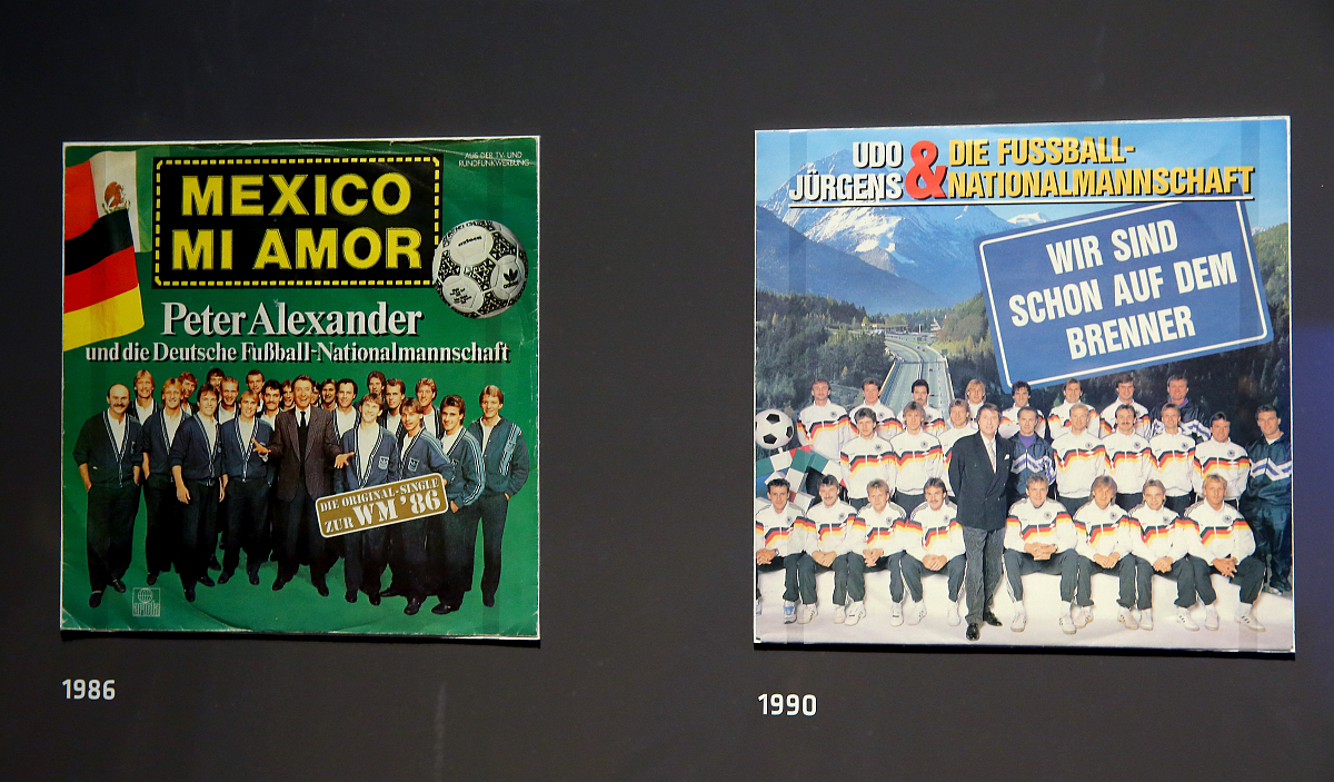 Ed, Al, Winry & High School Chaos: A Text-Message Story