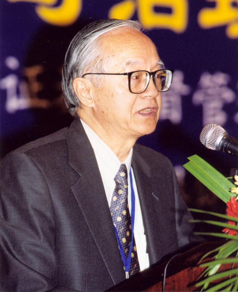 钱学森：中国航天之父的生平与成就