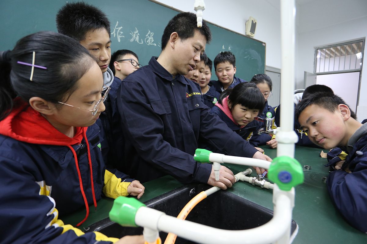 广西医科大学护理学校如何用发