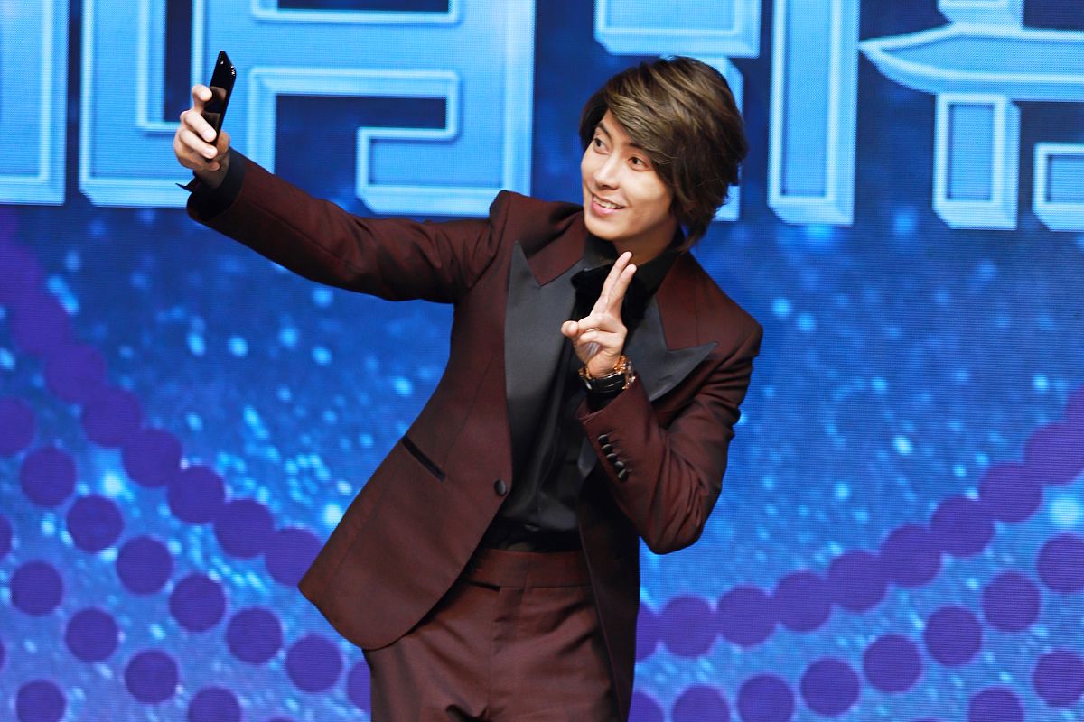 2018年6月20日,上海,明星现身电影《解码游戏》发布会.山下智久