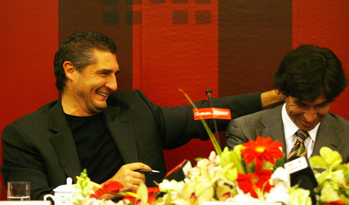 2008年4月10日,中国北京,意甲ac米兰队中文官方网站开通.马萨罗,阿尔