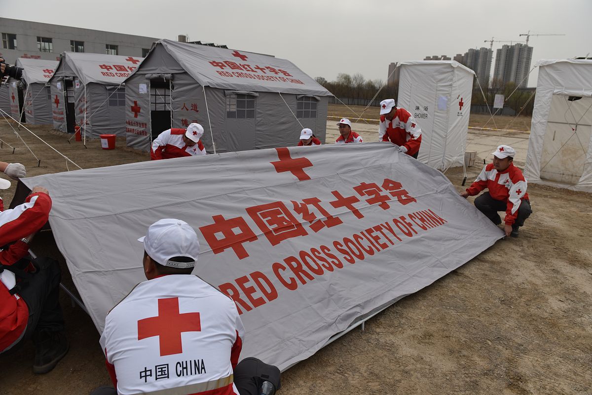 红十字会：人道主义精神的象征和行动