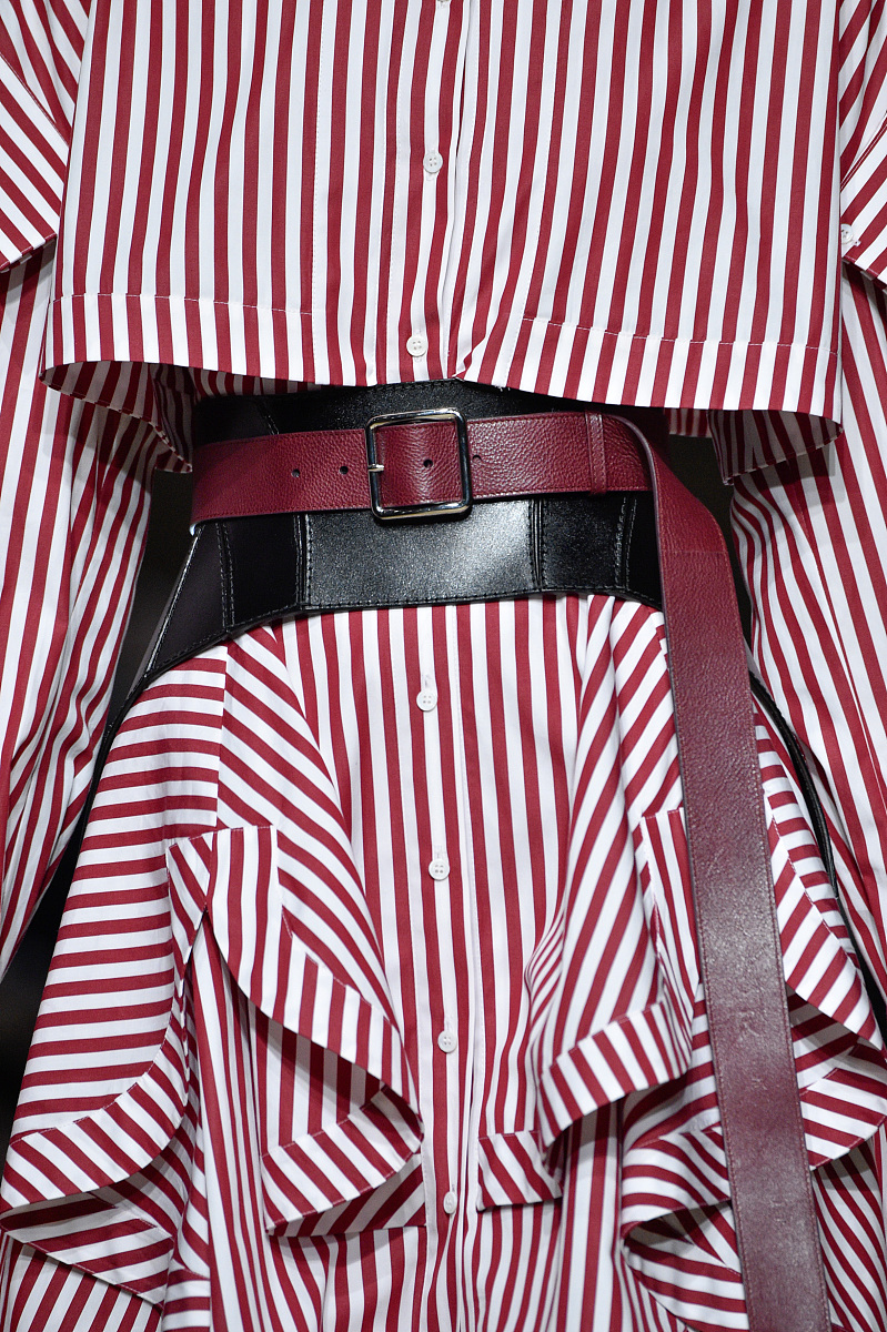 2018秋冬巴黎时装周:alexander mcqueen 细节