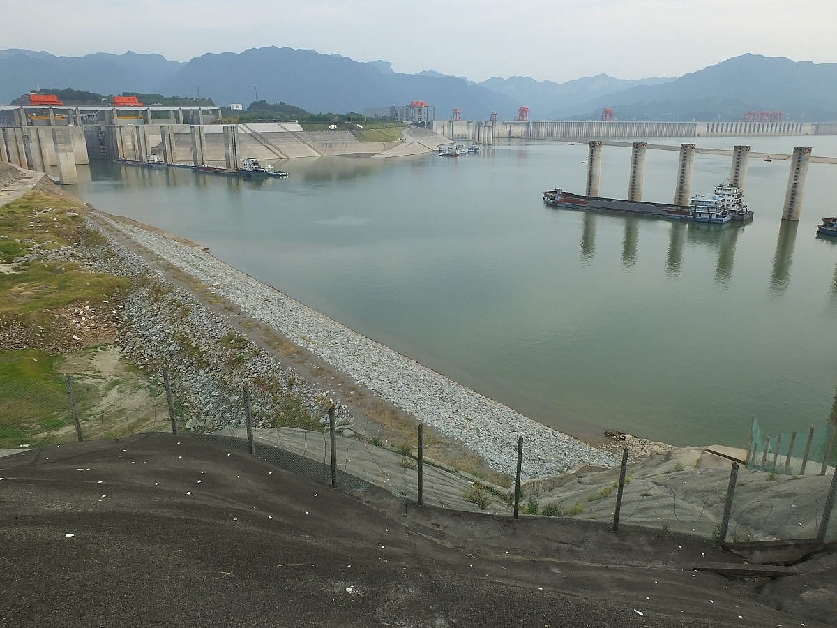 湖北三峡技师学院电子技术应用专业怎么样？- 职业发展前景及学习机会