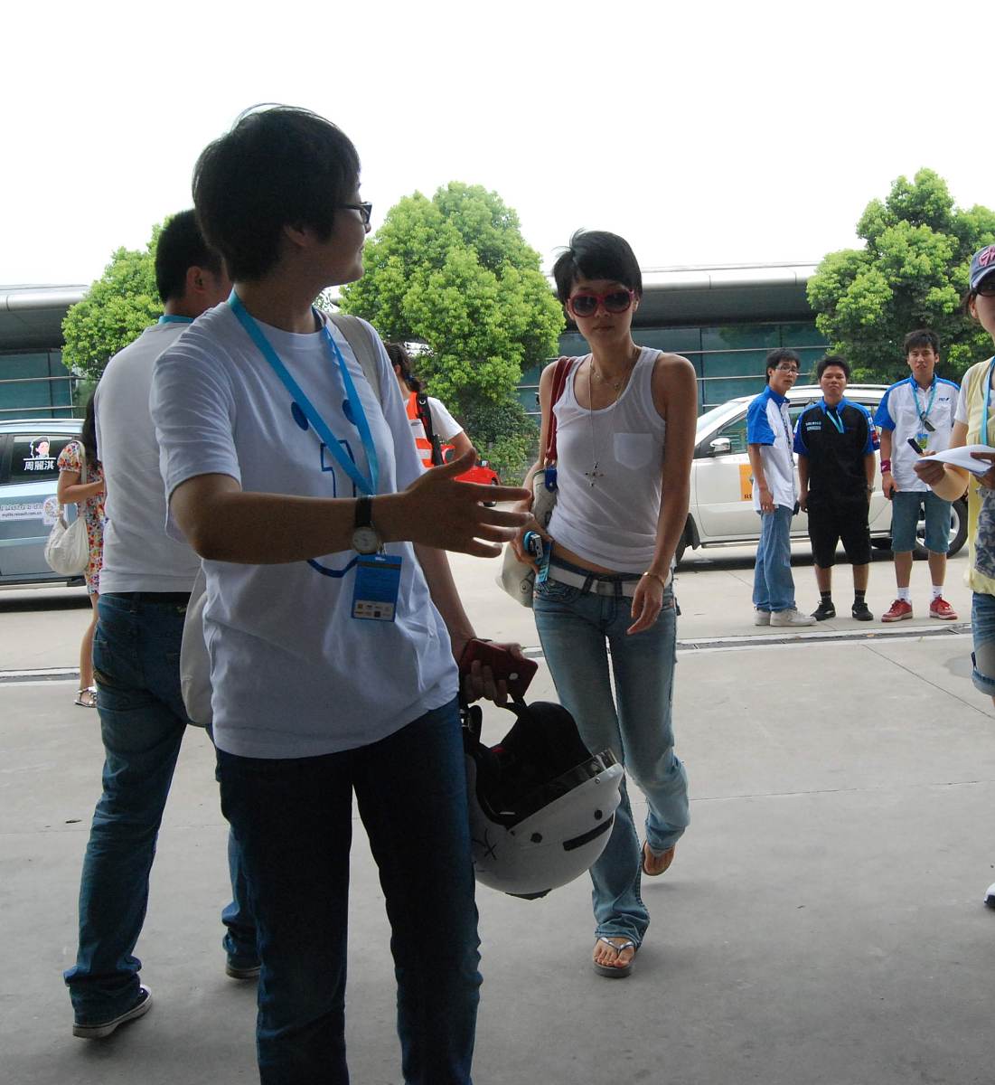 老公说在干活怎么回复