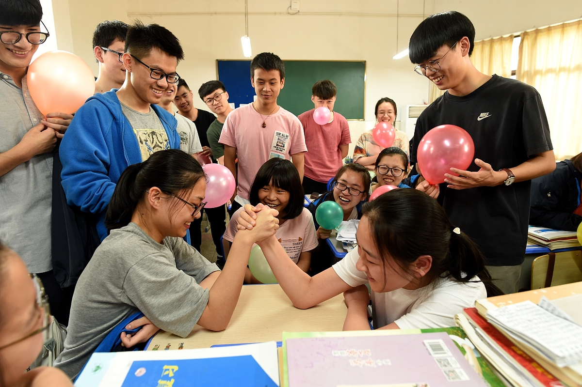 重庆2021年男生初中毕业上幼师学校