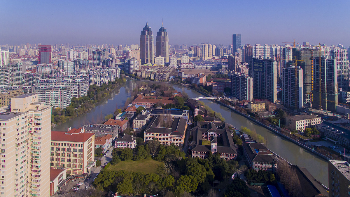 ***_***2017年03月15日,上海,华东政法大学是新中国创办的第一批高等