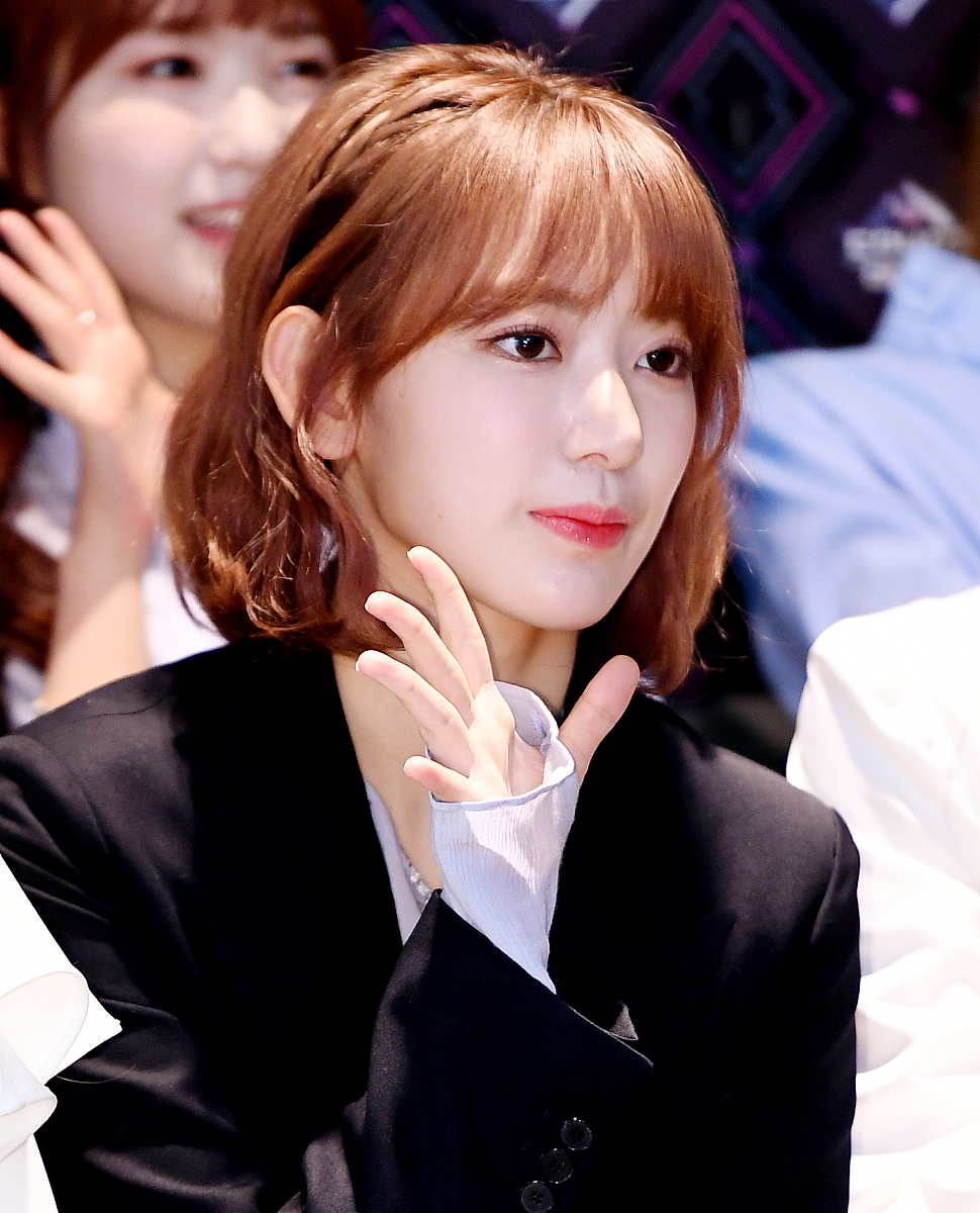 2018年11月15日,首尔,明星参加《m!countdown》 节目彩排.***_***iz*o