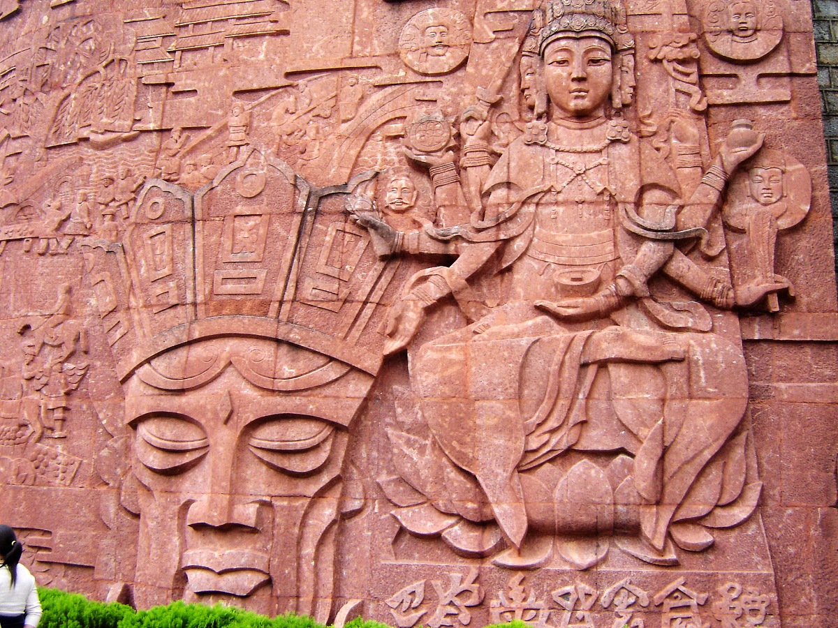 旅游开发对少数民族文化认同的影响研究方法