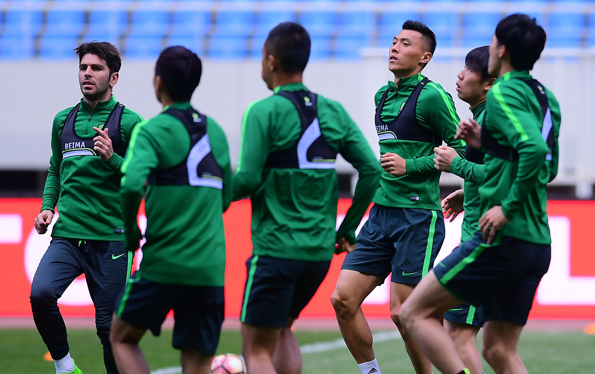 描述春天心情的成语