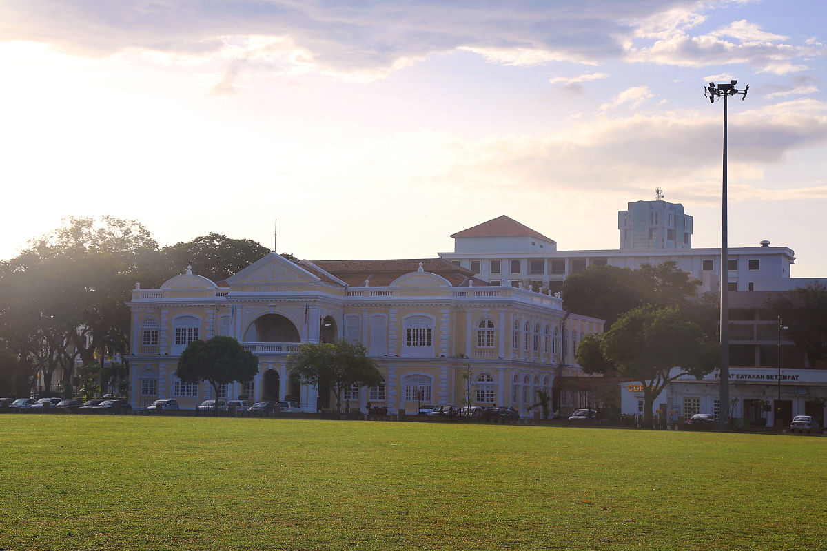 安徽师范大学和菲律宾西斯曼大学对比